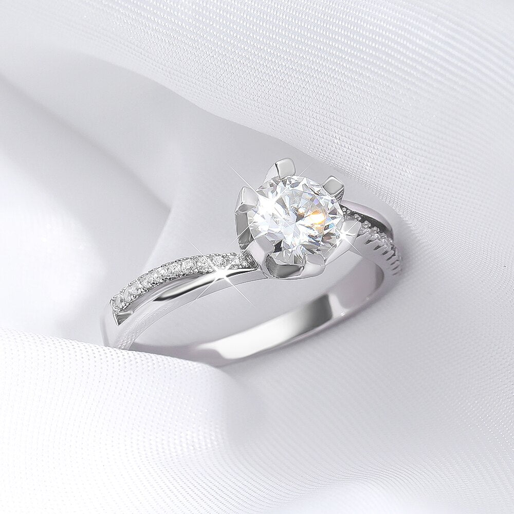 "Ellipse" Moissanite Diamond Ring