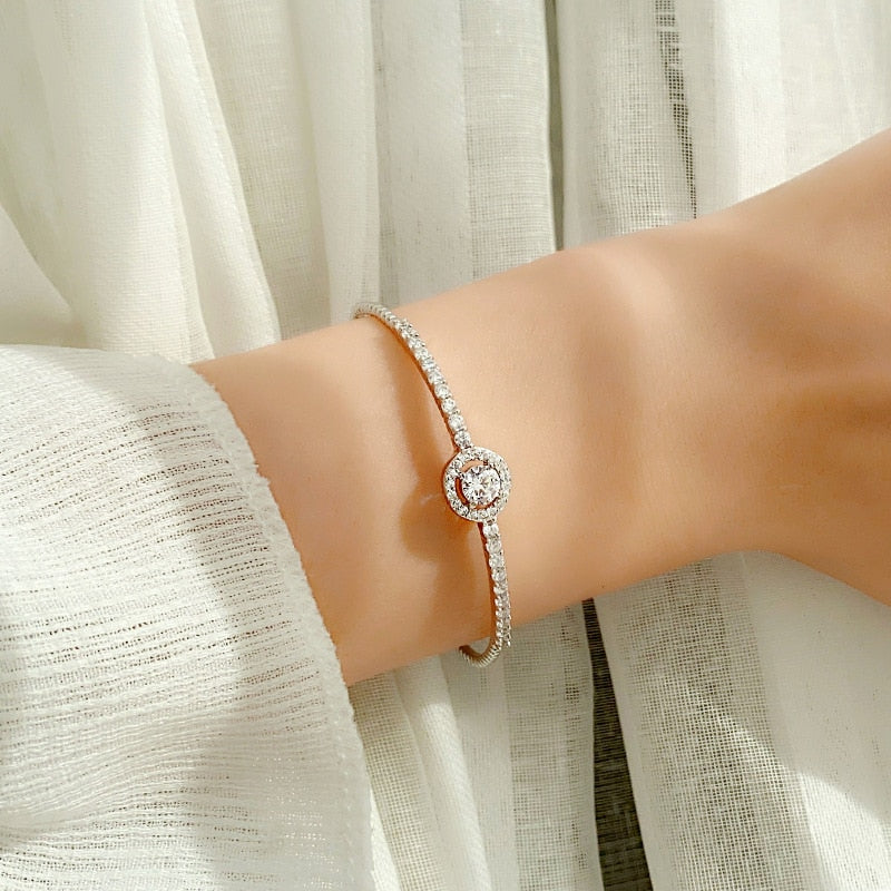 "Halo" Solid Bracelet Moissanite Diamond