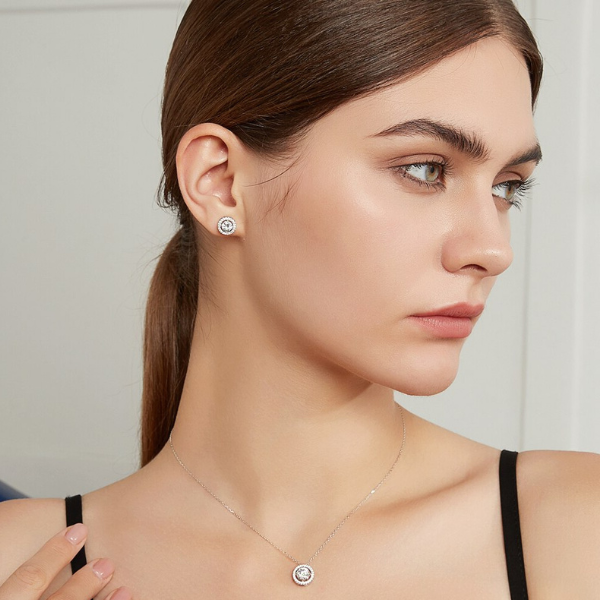 "Halo" Earrings Moissanite Diamond