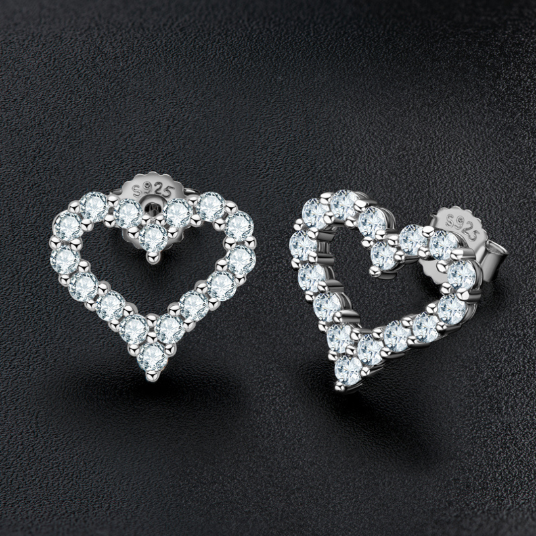 "Hearty" Moissanite Diamonds Earrings