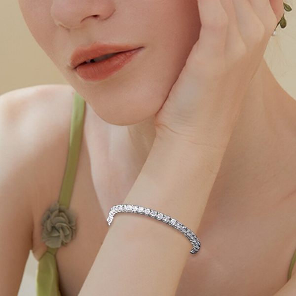 "Tennis" Moissanite Diamonds Bracelet
