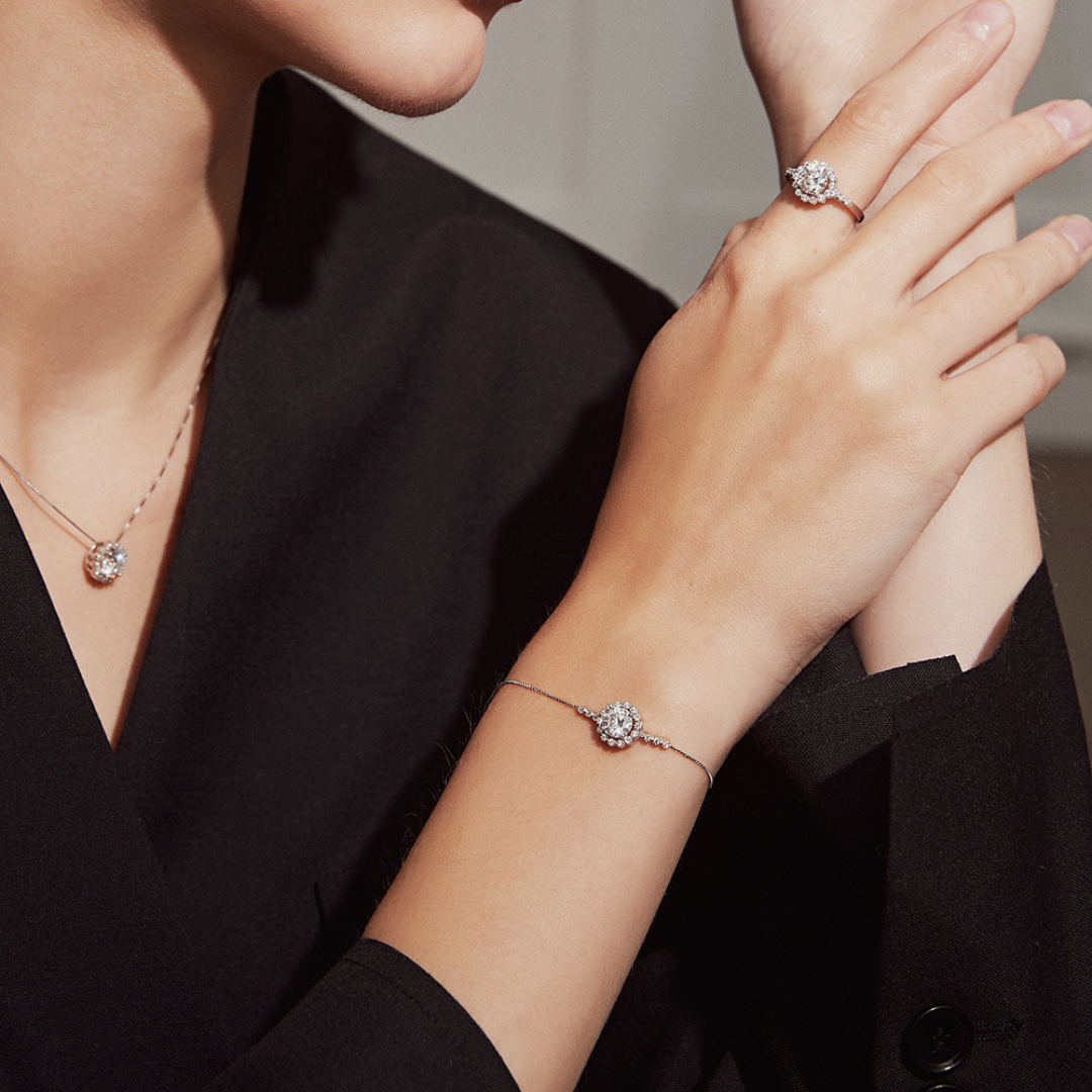 "Flower" Moissanite Diamond Bracelet