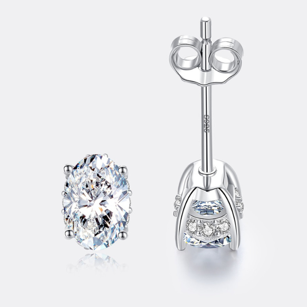 "Oval Cut" Moissanite Diamond Earrings