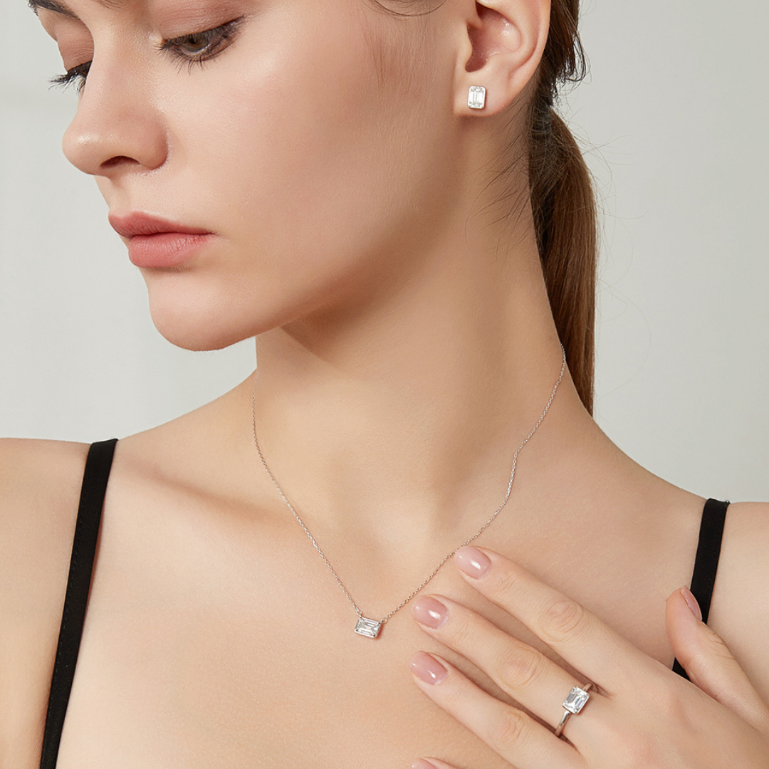 "Baguette" Moissanite Diamond Necklace