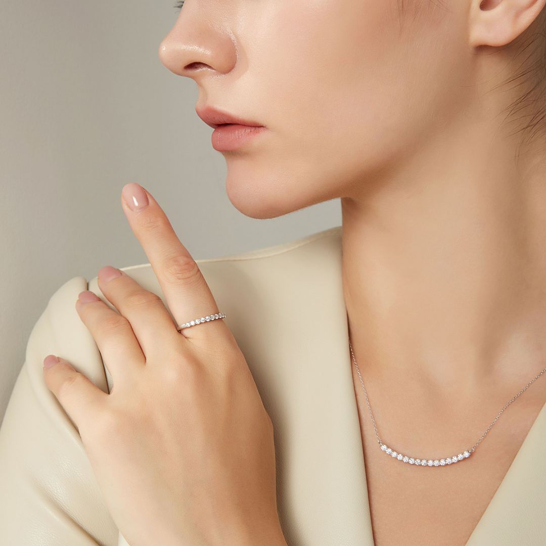 "Smiley" Moissanite Diamonds Necklace