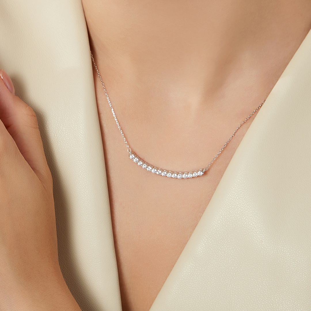 "Smiley" Moissanite Diamonds Necklace