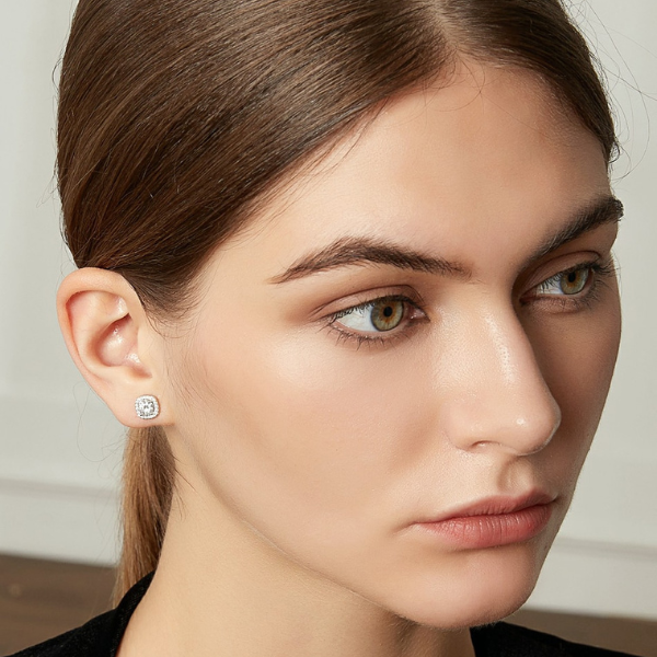 "Halo Sq" Moissanite Diamond Earrings