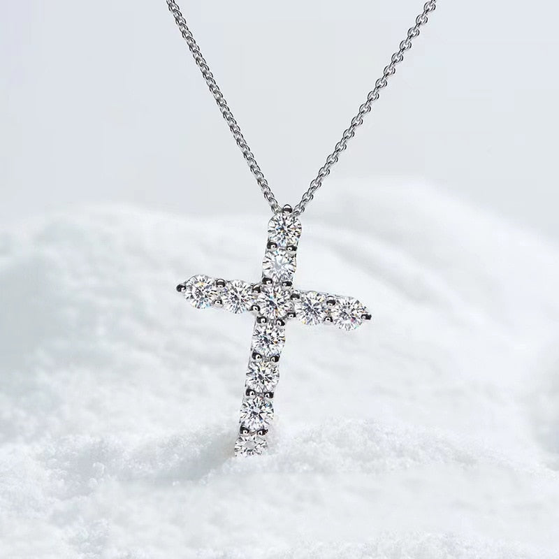 "Cross" Moissanite Diamonds Necklace