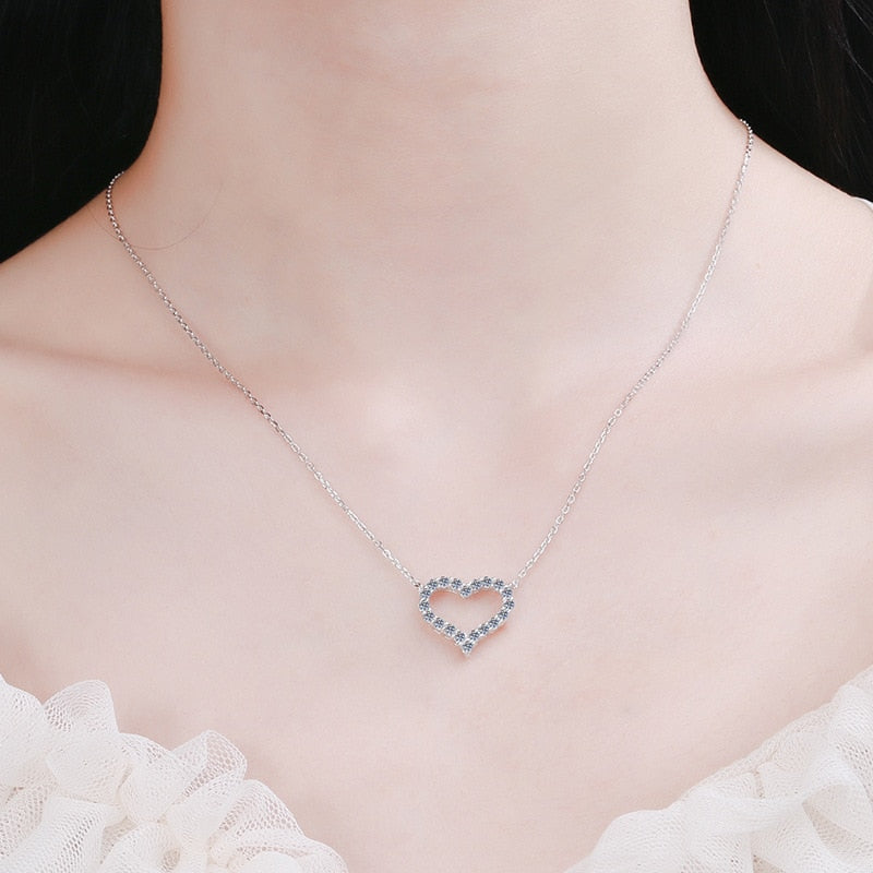 "Hearty" Moissanite Diamonds Necklace